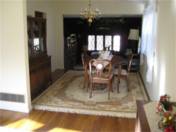 27 Berkeley Road Framingham, MA 01701 - Photo 6 of 23 Gallery Image 6