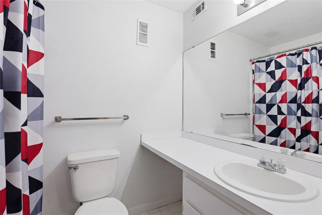 3921 Southwest 34th Street, Unit 307 Gainesville, FL 32608 - Photo 18 of 42