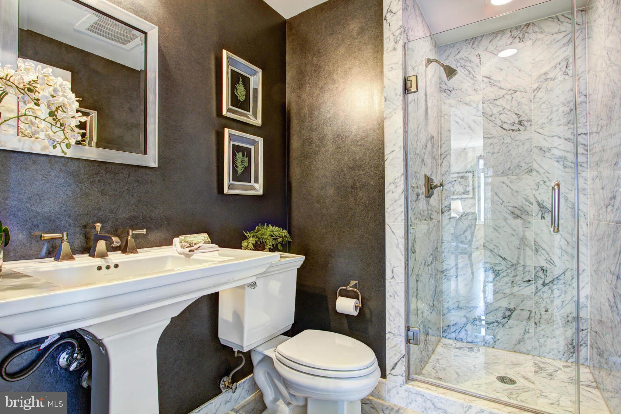 11990 Market Street, Unit 1002 Reston, VA 20190 - Photo 15 of 30 Bath