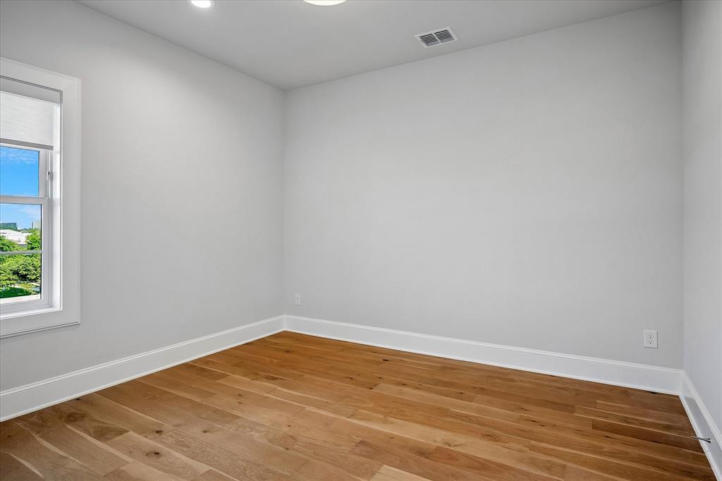 6005 Laurel Lane Addison, TX 75001 - Photo 36 of 40