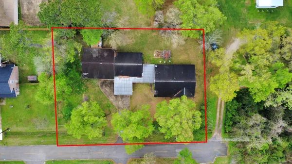 $215,000 | 16622 Water Oak Drive, Channelview, TX 77530