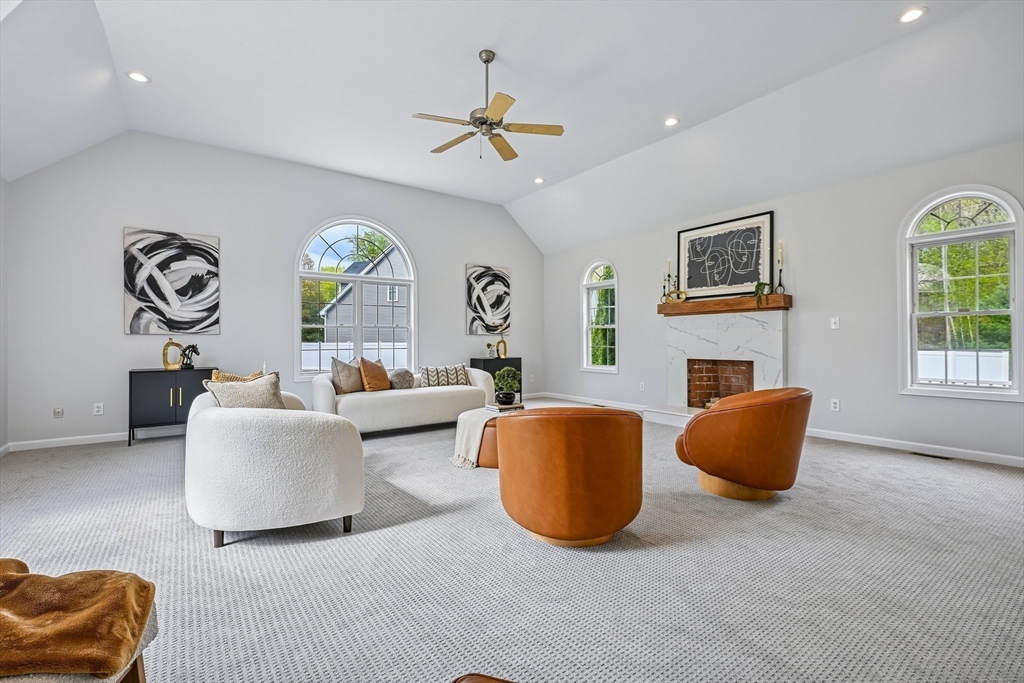 30 Clews Street Shrewsbury, MA 01545 - Photo 8 of 39