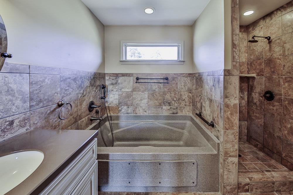 2302 Russell Bond Road Millington, TN 38053 - Photo 16 of 26 Gallery Image 16