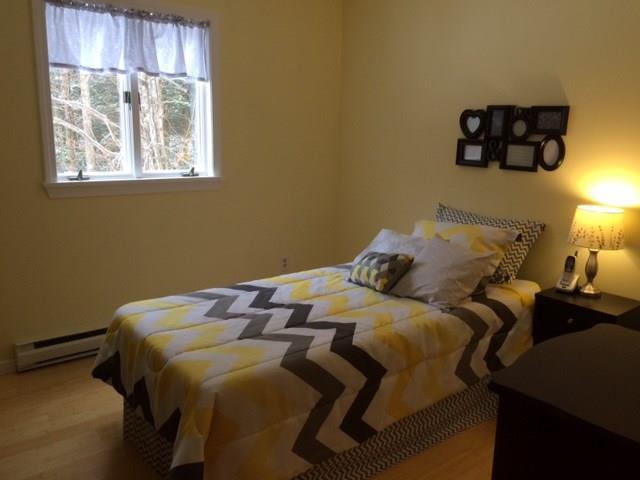 704 Pleasant Hill Road Brunswick, ME 04011 - Photo 24 of 26 Fourth Bedroom with New and Flooring.