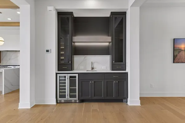 $2,375,000 | 16920 46th Avenue North, Plymouth, MN 55446