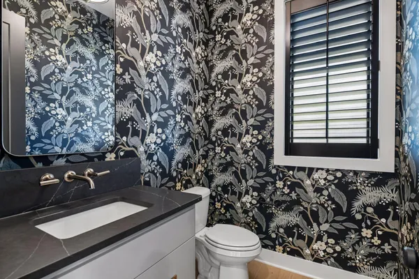 $2,375,000 | 16920 46th Avenue North, Plymouth, MN 55446