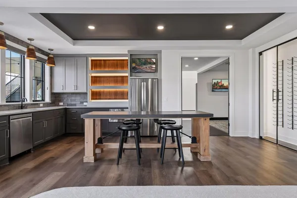 $2,375,000 | 16920 46th Avenue North, Plymouth, MN 55446