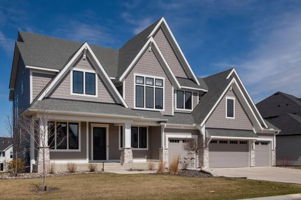 $2,375,000 | 16920 46th Avenue North, Plymouth, MN 55446