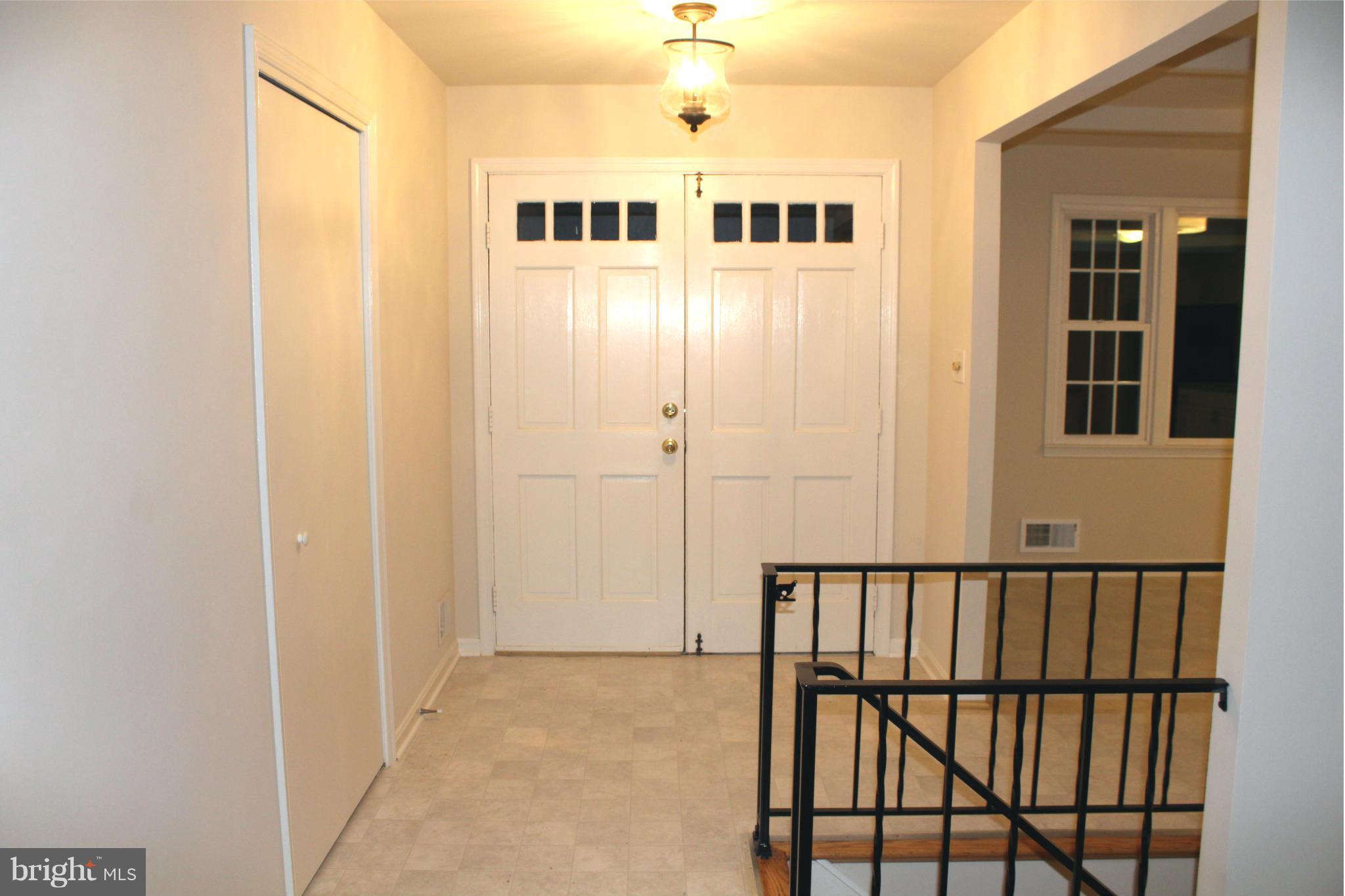 6918 Sydenstricker Road Springfield, VA 22153 - Photo 18 of 19 Foyer