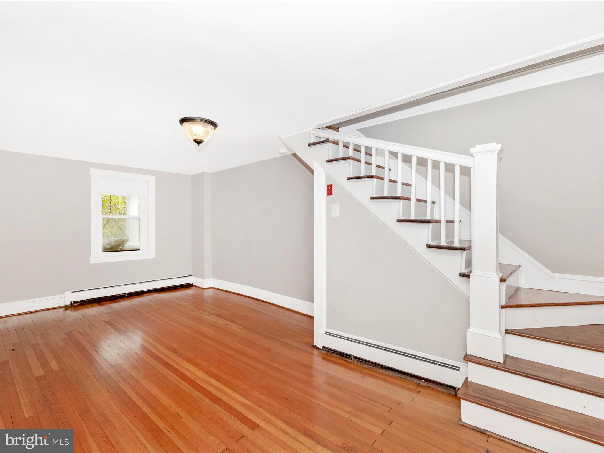 12261 Baugher Road Thurmont, MD 21788 - Photo 22 of 61 Dining Room