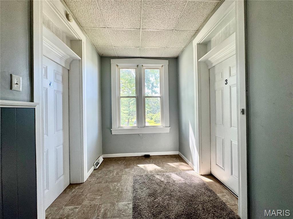 617 Sycamore Street, Unit 4 Belleville, IL 62220 - Photo 8 of 38
