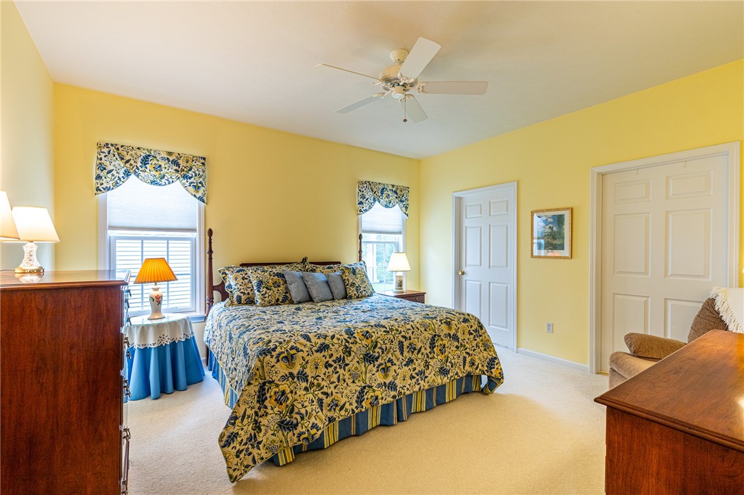 31 Brantley Way Penfield, NY 14526 - Photo 28 of 50 Lg Primary Bedroom