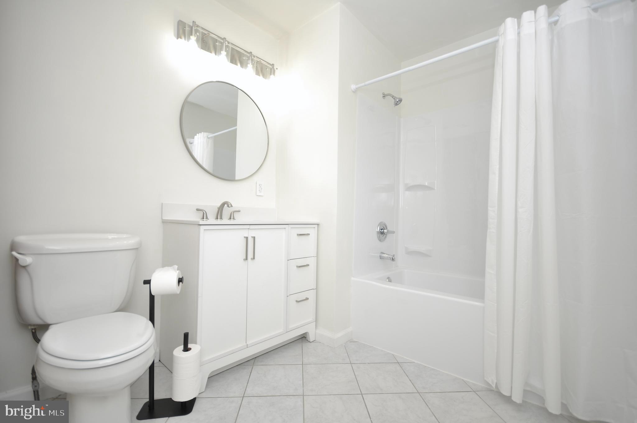 735 Claire Road Warminster, PA 18974 - Photo 36 of 47 Full Bath - 2d floor