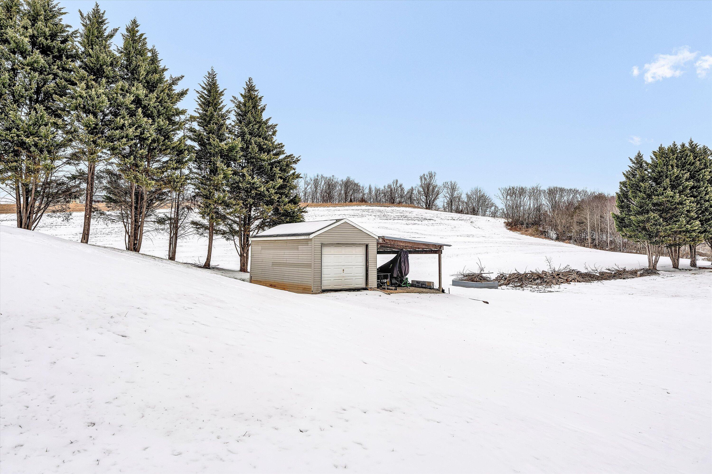 1768 Alean Road Wirtz, VA 24184 - Photo 40 of 53 45-DSC00136