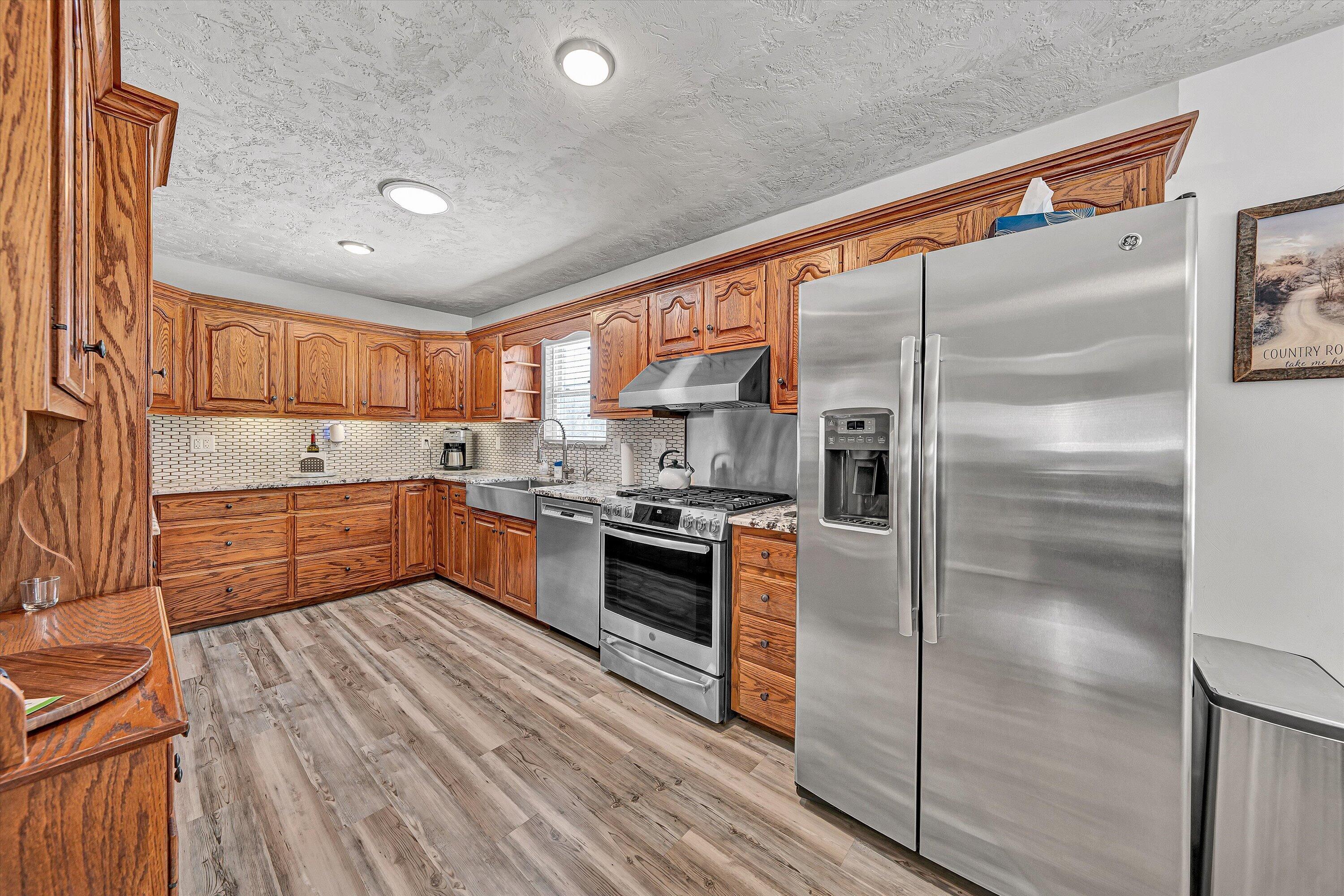 1768 Alean Road Wirtz, VA 24184 - Photo 9 of 53 10-DSC00016
