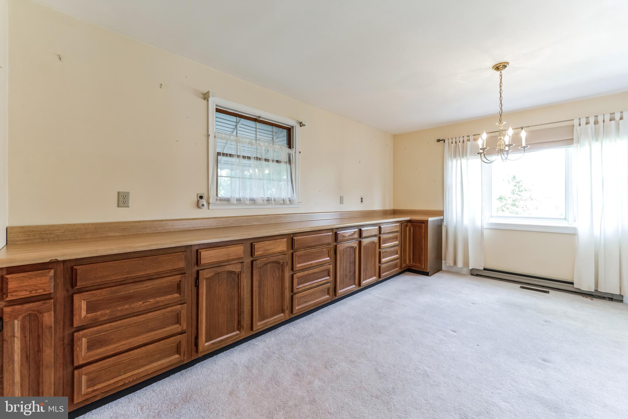550 Forest View Road Linthicum Heights, MD 21090 - Photo 15 of 50