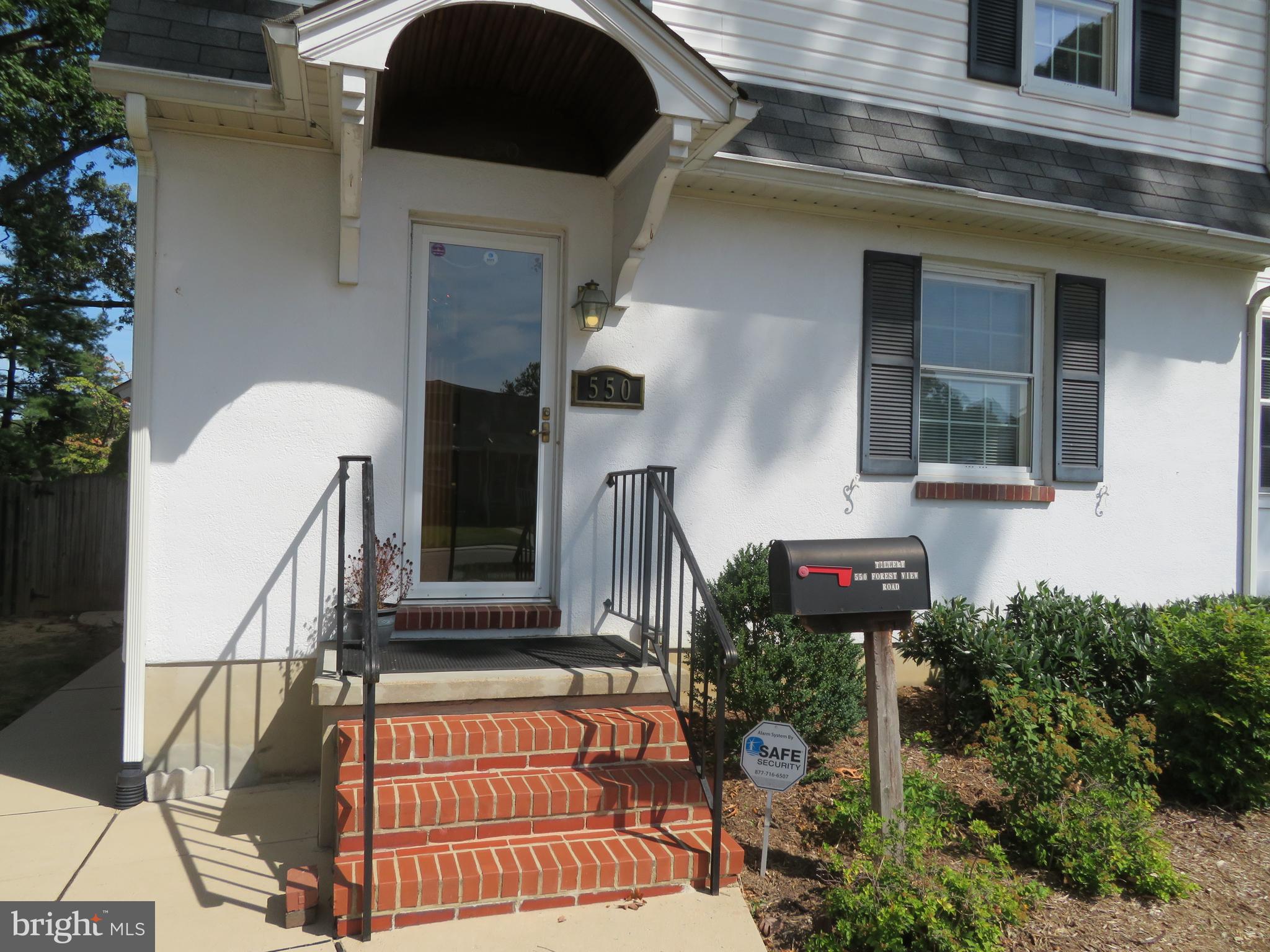 550 Forest View Road Linthicum Heights, MD 21090 - Photo 2 of 50