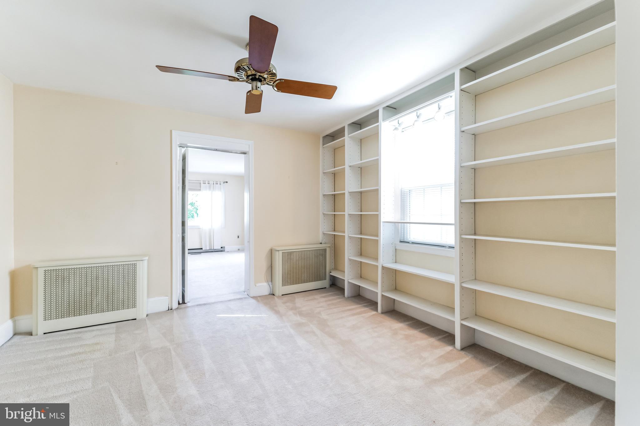550 Forest View Road Linthicum Heights, MD 21090 - Photo 6 of 50