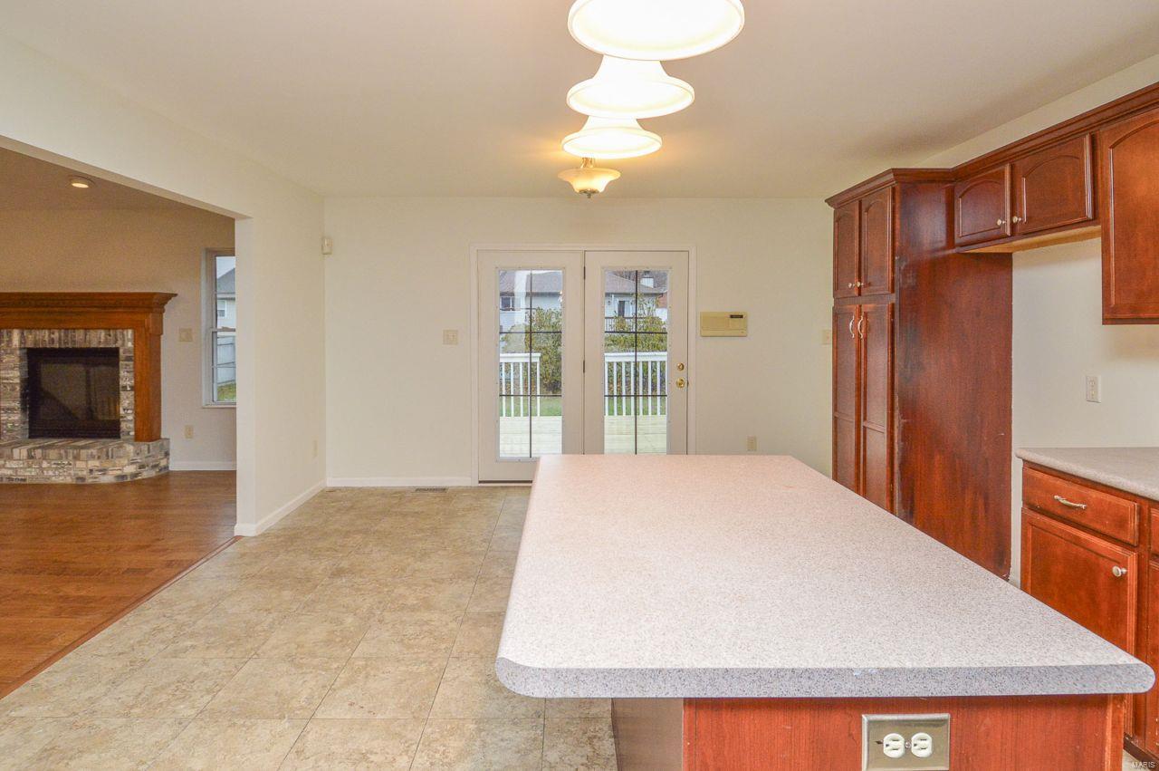 115 Harbor Point Shiloh, IL 62221 - Photo 14 of 55 Gallery Image 14