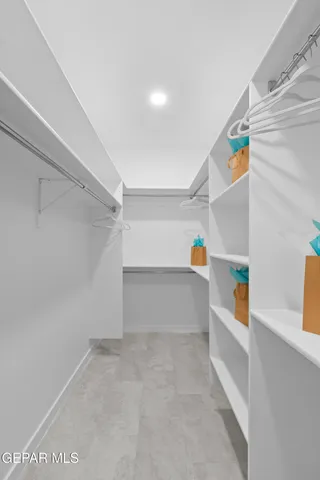 a bathroom with a toilet