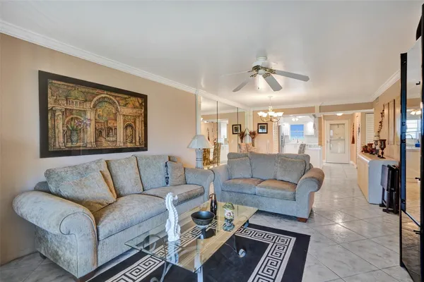 $2,000 | 5860 Northwest 44th Street, Unit 603, Lauderhill, FL 33319