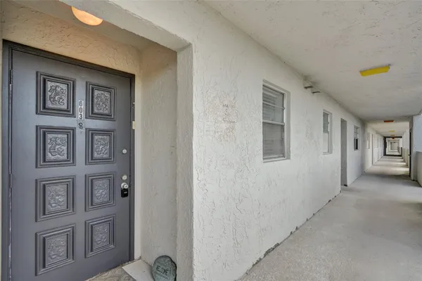 $2,000 | 5860 Northwest 44th Street, Unit 603, Lauderhill, FL 33319