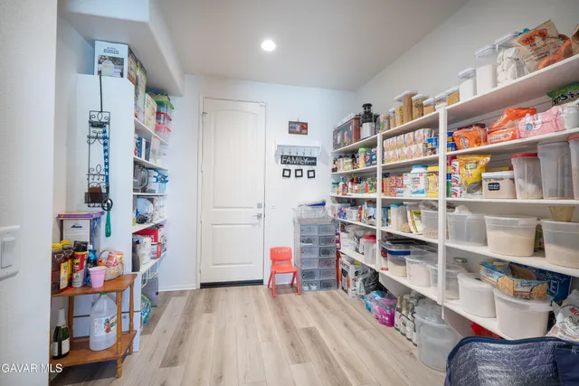 $8,000 | 39118 Forsythia Lane, Palmdale, CA 93551