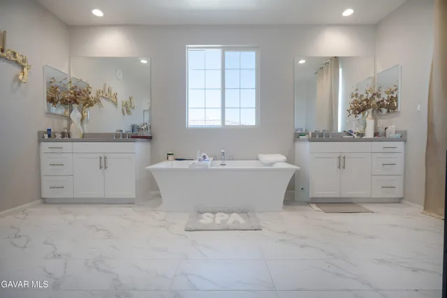 $8,000 | 39118 Forsythia Lane, Palmdale, CA 93551