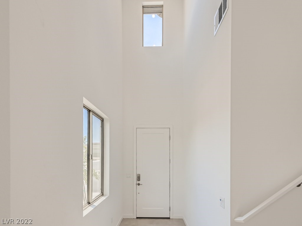 3192 Timorasso Avenue Henderson, NV 89044 - Photo 5 of 35