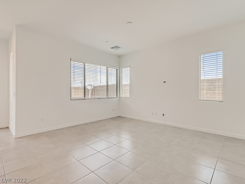 3192 Timorasso Avenue Henderson, NV 89044 - Photo 7 of 35