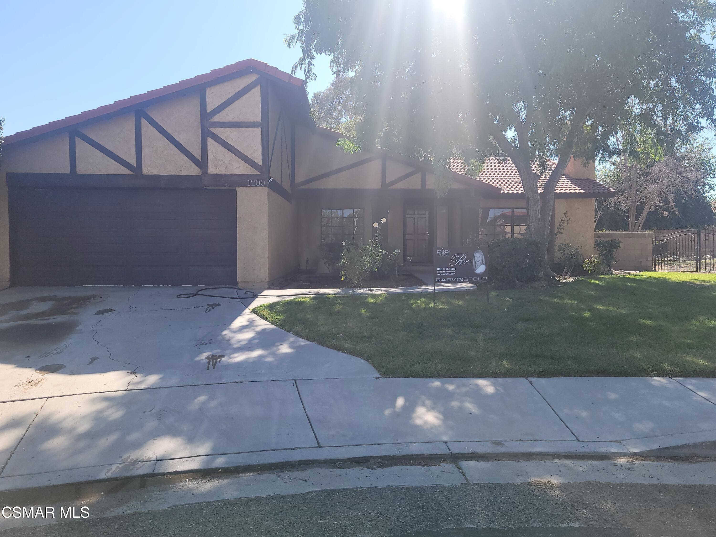 1200 Pasteur Drive Lancaster, CA 93535 - Photo 32 of 32 a view of a yard