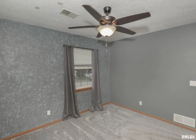 $267,500 | 330 Sullivan Drive, Colona, IL 61241