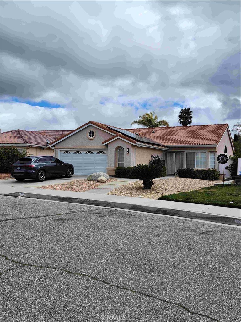 856 Harrow Street Hemet, CA 92545 - Photo 2 of 28