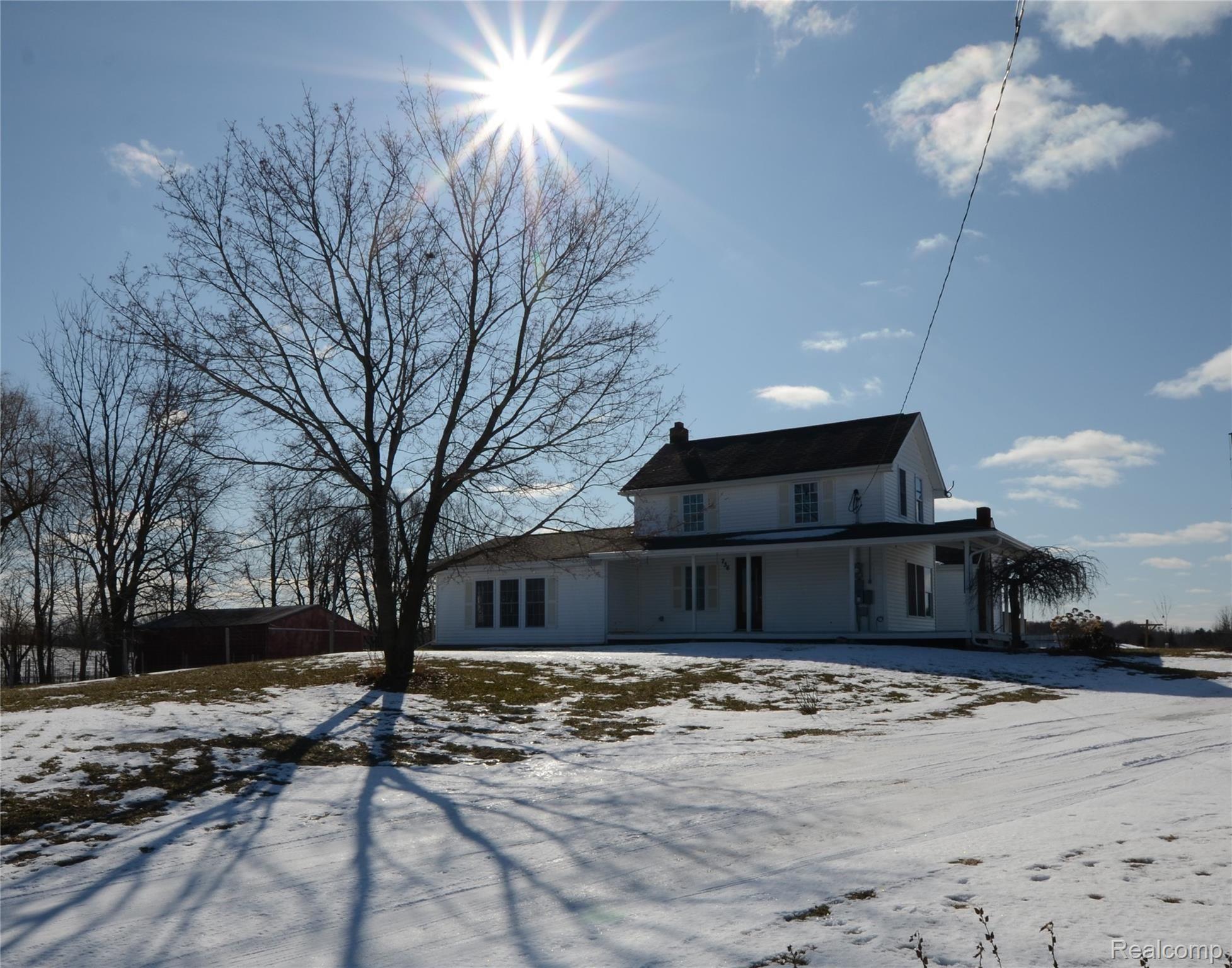 736 East Millington Road Mayville, MI 48744 - Photo 15 of 87 A DSC_9672.JPG