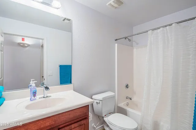 $324,000 | 920 East Devonshire Avenue, Unit 3025, Phoenix, AZ 85014