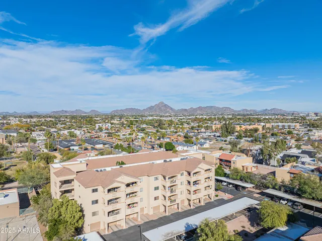$324,000 | 920 East Devonshire Avenue, Unit 3025, Phoenix, AZ 85014