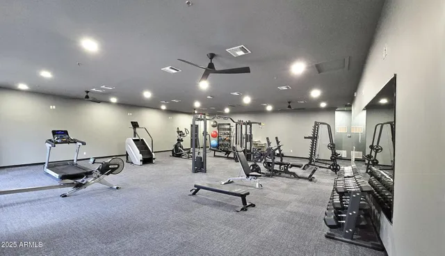 $324,000 | 920 East Devonshire Avenue, Unit 3025, Phoenix, AZ 85014