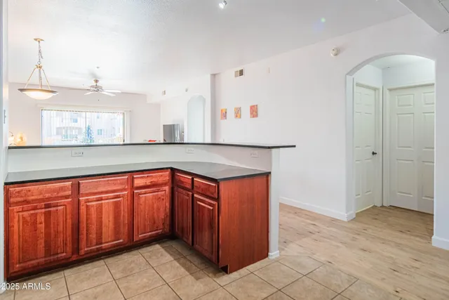 $324,000 | 920 East Devonshire Avenue, Unit 3025, Phoenix, AZ 85014