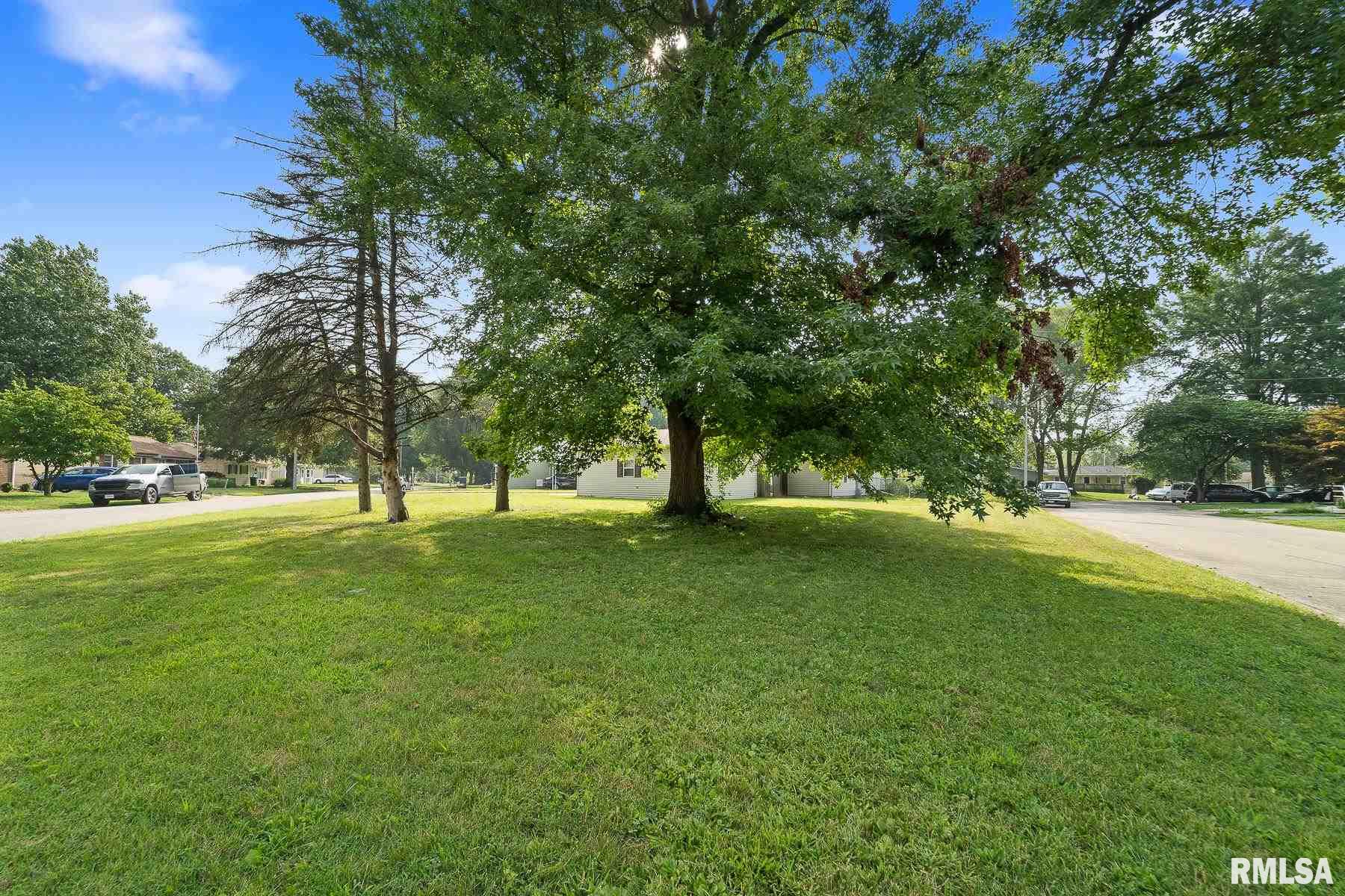 2300 Huntington Road Springfield, IL 62703 - Photo 4 of 26 Gallery Image 4