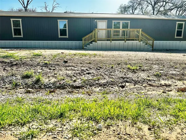 $200,000 | 353 Conastoga Road, Valley View, TX 76272