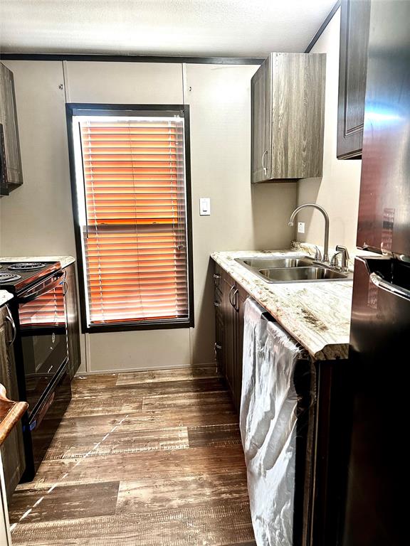 353 Conastoga Road Valley View, TX 76272 - Photo 6 of 12