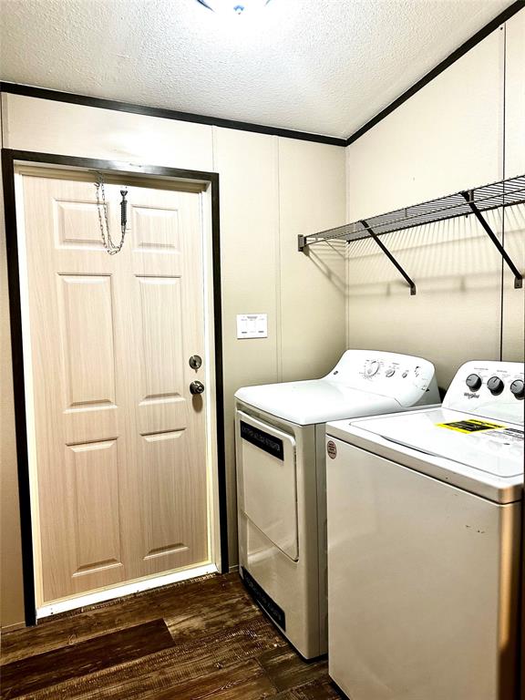 353 Conastoga Road Valley View, TX 76272 - Photo 7 of 12