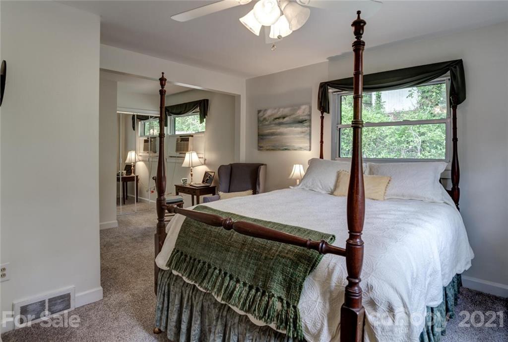 171 Beverly Road Asheville, NC 28805 - Photo 18 of 39 Gallery Image 18
