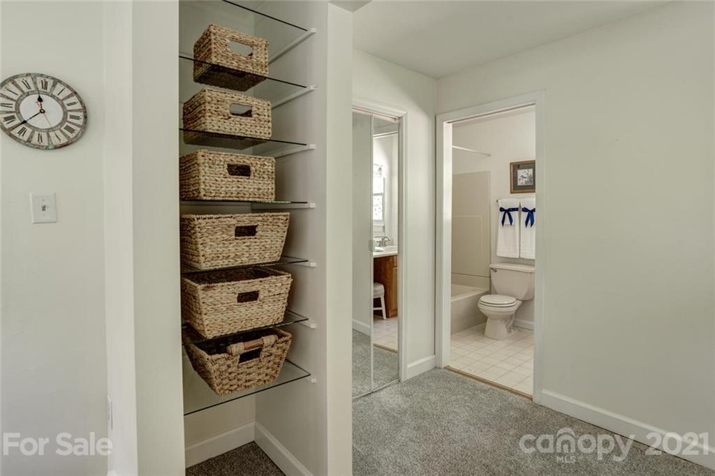 171 Beverly Road Asheville, NC 28805 - Photo 20 of 39 Gallery Image 20
