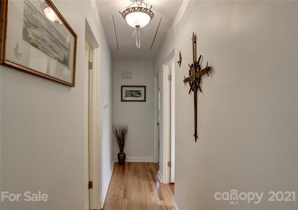 171 Beverly Road Asheville, NC 28805 - Photo 23 of 39 Gallery Image 23