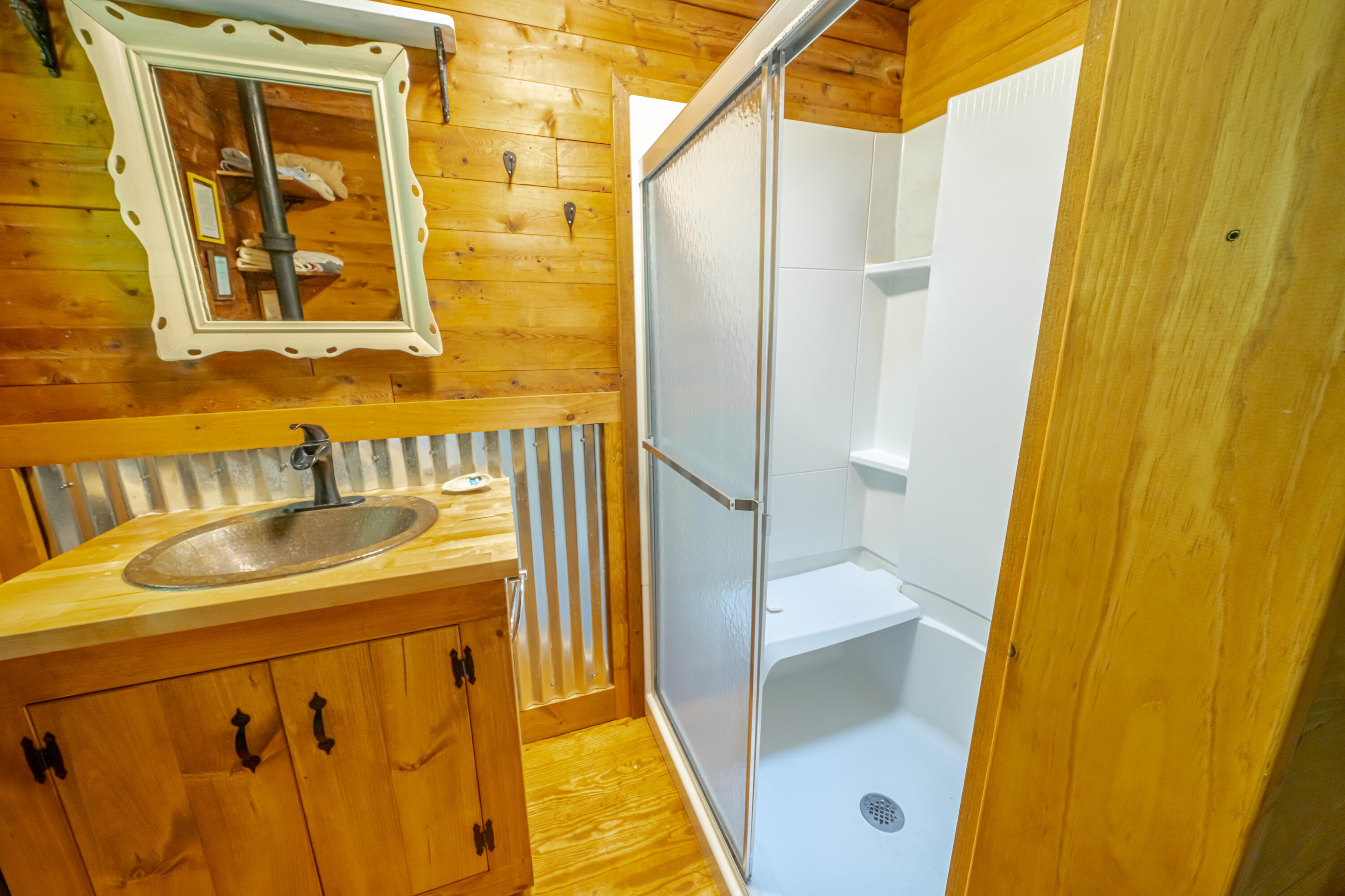 713 Shore Road Northport, ME 04849 - Photo 14 of 28 713 Shore Rd. Bath.2