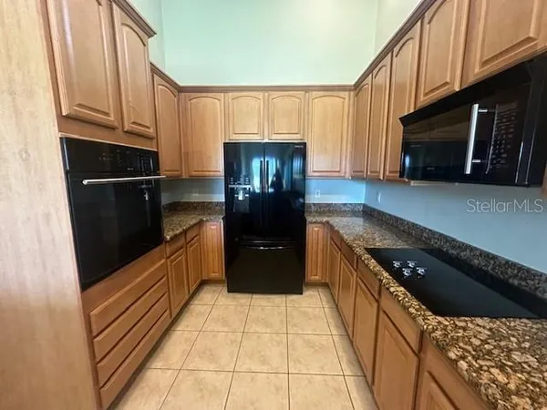 $2,600 | 26621 Bella Vista Drive, Howey-in-the-Hills, FL 34737