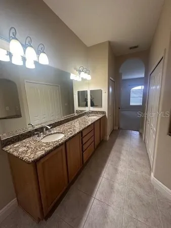 $2,600 | 26621 Bella Vista Drive, Howey-in-the-Hills, FL 34737