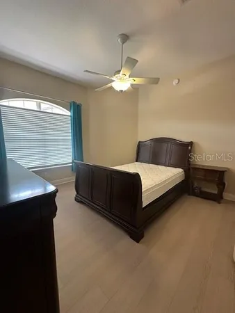 $2,600 | 26621 Bella Vista Drive, Howey-in-the-Hills, FL 34737
