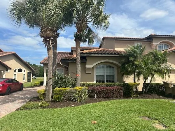 $2,600 | 26621 Bella Vista Drive, Howey-in-the-Hills, FL 34737